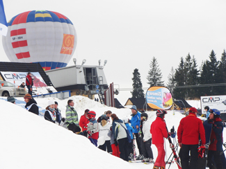 8 stycznia, Bukowina Tatrzańska, stacja narciarska Rusin-Ski … Więcej W III Otwartych Mistrzostwach w Narciarstwie Alpejskim Branży Turystycznej, połączonych z Wielkim Zimowym Piknikiem Rodzinnym wzięło udział ponad trzy tysiące osób