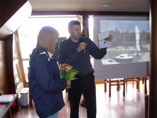Katarzyna Gądek, dyrektor Biura Marketingu Turystycznego miasta Krakowa i Łukasz Krajewski, właściciel Żeglugi Wiślanej…Więcej » Katarzyna Gądek, dyrektor Biura Marketingu Turystycznego miasta Krakowa i Łukasz Krajewski, właścici