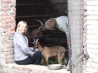 Anna Sadurska i jej kozy …Więcej » Anna Sadurska i jej kozy …Więcej »
