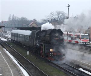 Pociąg pod parą w Wolsztynie Pociąg pod parą w Wolsztynie