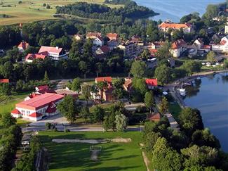 Ryn nad jeziorami Ryńskim i Ołów…Więcej » Ryn nad jeziorami Ryńskim i Ołów…Więcej »